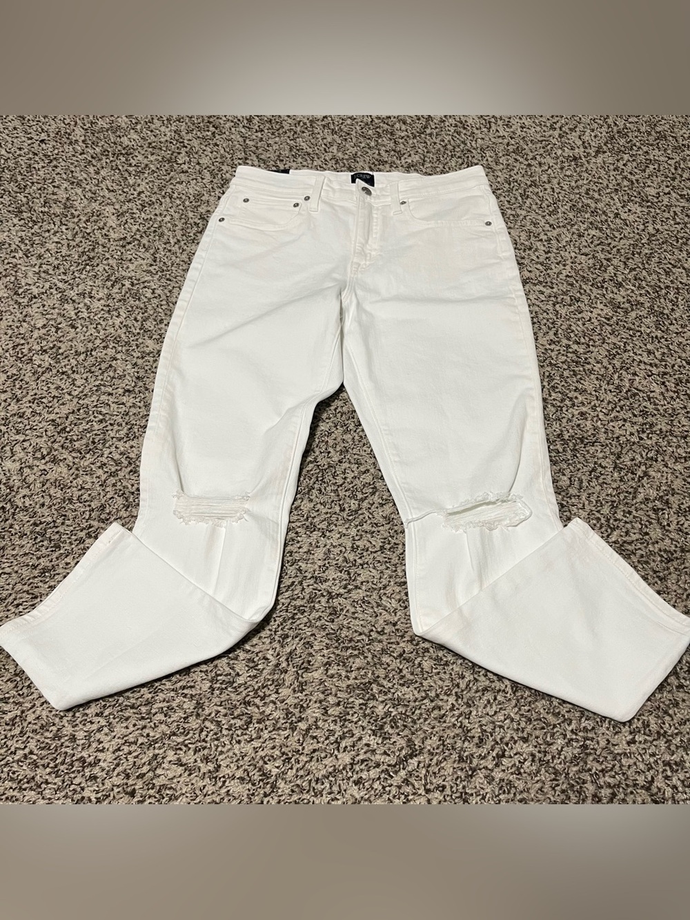 (NWT)J. Crew Slim Boyfriend White Denim Distressed Knee Rips Mid Rise Size 27